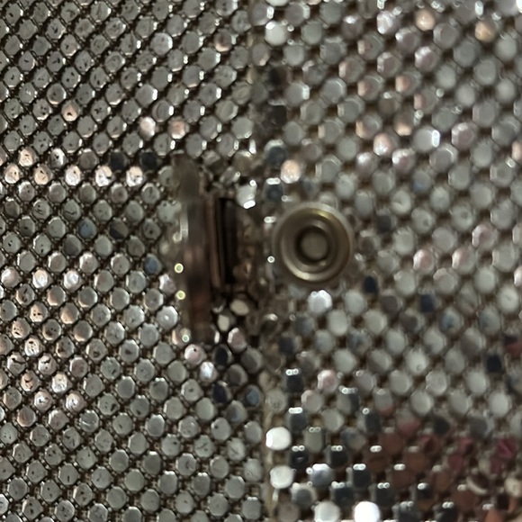 Vintage Whiting & Davis Co. Clutch-Silver-Flap Snap Closure-Made in the USA - Picture 11 of 16